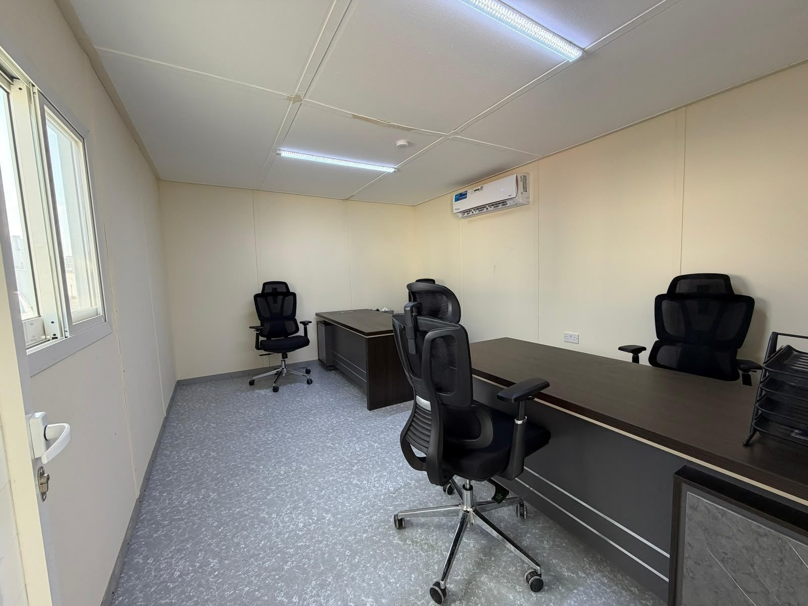 Luxury Office Cabins